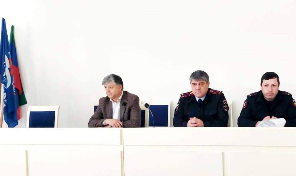 В Гунибском районе обсудили вопрос готовности к предстоящим выборам 15–17 марта